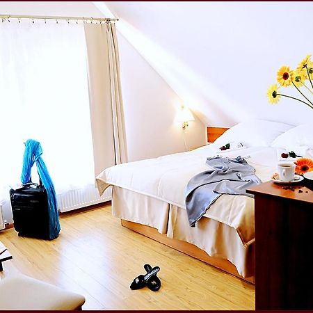 Apartamenty Pod Lwem Świdnica Cameră foto