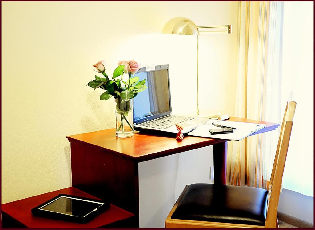 Apartamenty Pod Lwem Świdnica Cameră foto